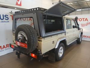 Toyota Land Cruiser 79 4.5D-4D V8 double cab LX - Image 2