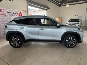 Toyota Starlet Cross 1.5 XR auto - Image 3