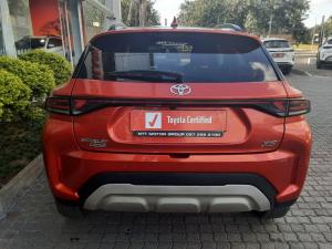 Toyota Starlet Cross 1.5Xs automatic - Image 5