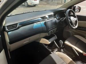 Renault Triber 1.0 Evolution - Image 7