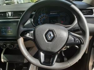 Renault Triber 1.0 Evolution - Image 8