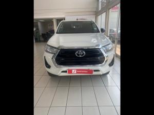 Toyota Hilux 2.4 GD-6 Raider 4X4 automaticD/C - Image 4