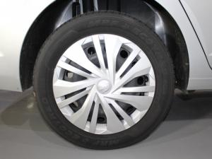 Volkswagen Polo 1.6 - Image 21