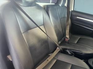 Toyota Hilux 2.4 GDP/U Single Cab - Image 14
