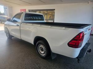 Toyota Hilux 2.4 GDP/U Single Cab - Image 8
