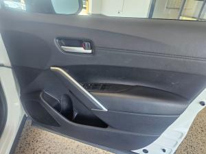 Toyota Corolla Cross 1.8 XS - Image 12