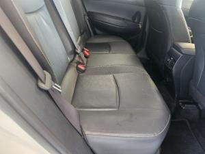 Toyota Corolla Cross 1.8 XS - Image 18