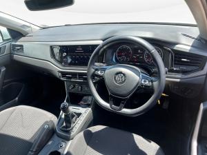 Volkswagen Polo hatch 1.0TSI Comfortline - Image 9