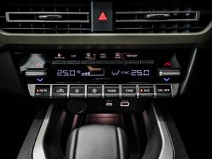 Mitsubishi Outlander Sport 1.5 Exceed - Image 17