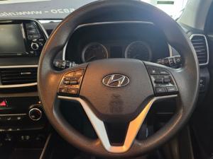 Hyundai Tucson 2.0 Premium auto - Image 10