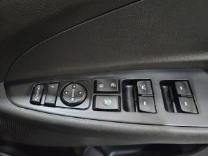 Hyundai Tucson 2.0 Premium auto - Image 13