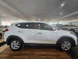 Hyundai Tucson 2.0 Premium auto - Image 2