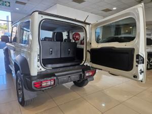 Suzuki Jimny 1.5 GLX AllGrip 3-door manual - Image 10