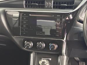 Toyota Corolla Quest 1.8 Plus manual - Image 8