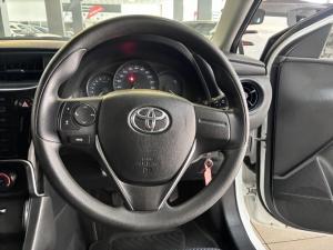 Toyota Corolla Quest 1.8 Plus manual - Image 9