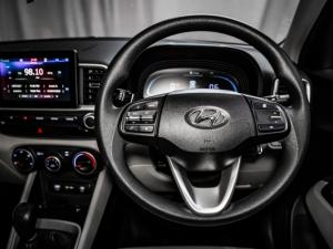 Hyundai Venue 1.2 Premium - Image 11