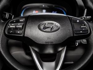 Hyundai Venue 1.2 Premium - Image 9