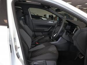 Volkswagen Polo hatch 1.0TSI R-Line - Image 13