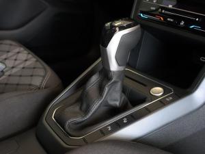 Volkswagen Polo hatch 1.0TSI R-Line - Image 20