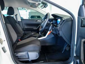 Volkswagen Polo hatch 1.0TSI Life auto - Image 10