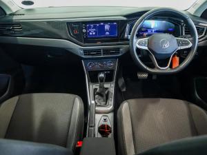 Volkswagen Polo hatch 1.0TSI Life auto - Image 17