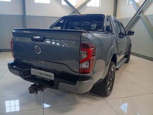 Nissan Navara 2.5DDTi double cab LE Plus - Image 6