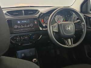 Honda Amaze 1.2 Trend - Image 17