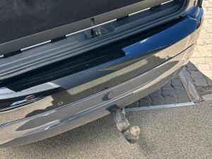 Land Rover Discovery D350 Dynamic HSE - Image 13