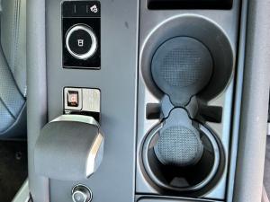 Land Rover Discovery D350 Dynamic HSE - Image 16