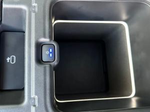 Land Rover Discovery D350 Dynamic HSE - Image 20