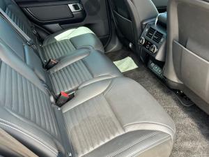 Land Rover Discovery D350 Dynamic HSE - Image 7