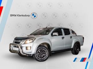 Isuzu KB 300D-Teq double cab LX Midnite Edition auto - Image 1