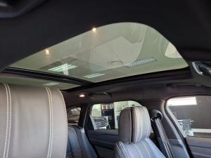 Land Rover Range Rover Velar D300 HSE - Image 12