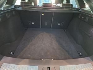 Land Rover Range Rover Velar D300 HSE - Image 14