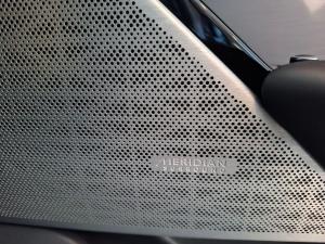 Land Rover Range Rover Velar D300 HSE - Image 6