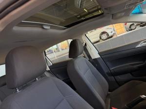 Volkswagen Polo hatch 1.0TSI Comfortline - Image 13