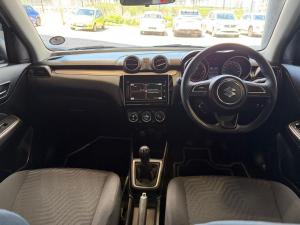 Suzuki Swift 1.2 GLX manual - Image 12