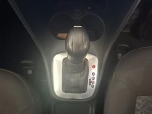 Volkswagen Polo Vivo 1.6 Life TIP - Image 12