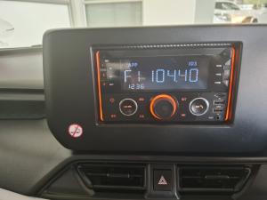 Suzuki Swift 1.2 GL - Image 11