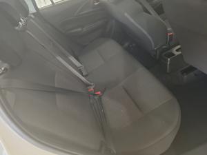 Suzuki Swift 1.2 GL - Image 13