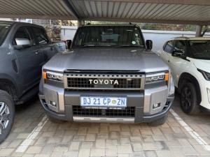 Toyota Prado VX-R 2.8GD automatic - Image 4