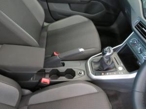 Volkswagen Polo 1.0 TSI Life - Image 18