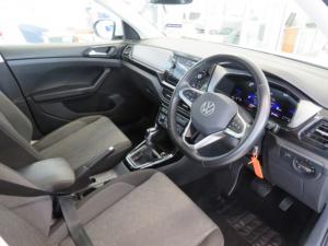 Volkswagen T-CROSS 1.0 TSI Life DSG - Image 9