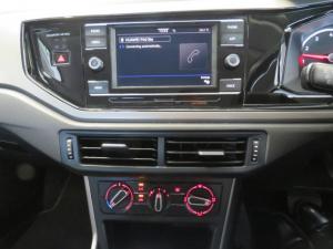 Volkswagen Polo 1.0 TSI Comfortline DSG - Image 11