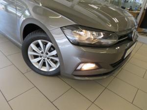Volkswagen Polo 1.0 TSI Comfortline DSG - Image 19