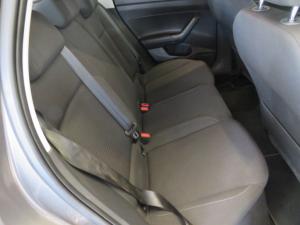 Volkswagen Polo 1.0 TSI Comfortline DSG - Image 8