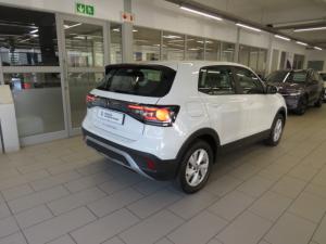 Volkswagen T-CROSS 1.0 TSI - Image 2