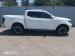 Nissan Navara 2.5D LE 4X2 automatic D/C - Thumbnail 3
