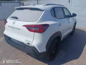 Nissan Magnite Move 1.0 VisiaP/V - Image 2