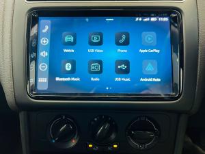 Volkswagen Polo Vivo 1.4 - Image 9